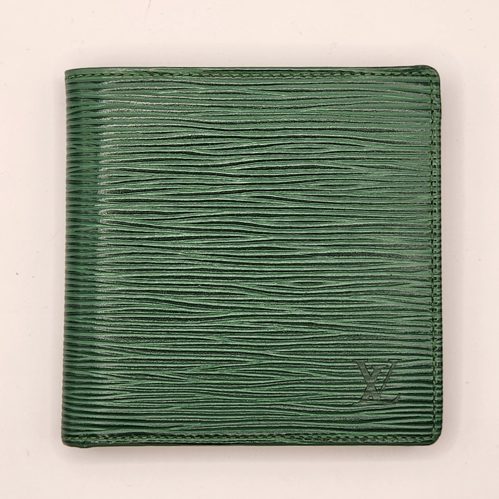 Vintage Louis Vuitton Borneo Green Epi Leather Marco Bifold Wallet France Auth
